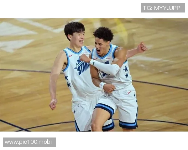 今天最喜欢的进球?杨瀚森:物以稀为贵,最喜欢我那个三分 今天最喜欢的进球?杨瀚森:物以稀为贵,最喜欢我那个三分